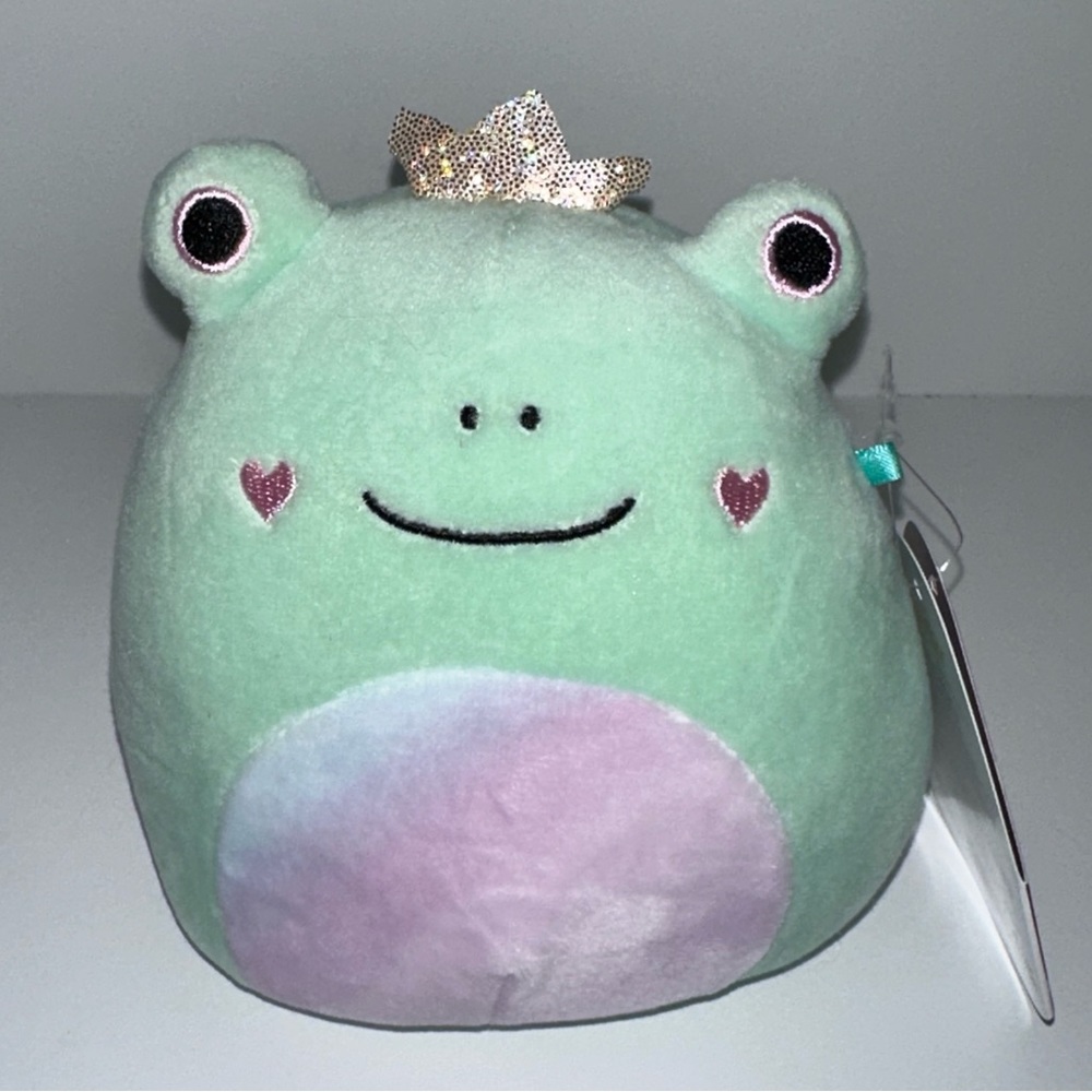 5" Fenra the Frog 2023 Valentines Squishmallow